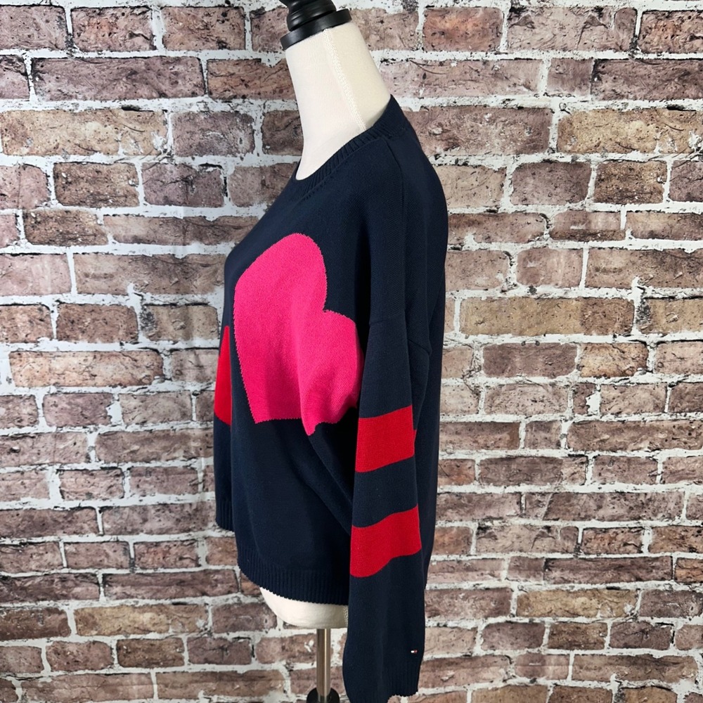 Tommy Hilfiger Women's Cropped Double Heart Sweater‎ Navy Crewneck Size Large - Picture 5 of 15